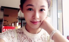 俄罗斯女人Z0ZOZO